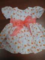 Платье с бантом (оранжевые цветы)